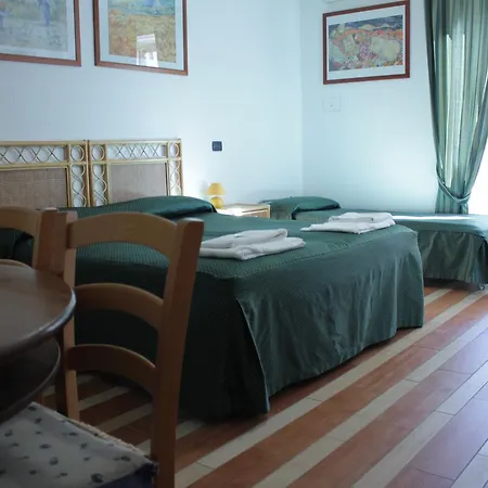 Tourist House Aparthotel Rome