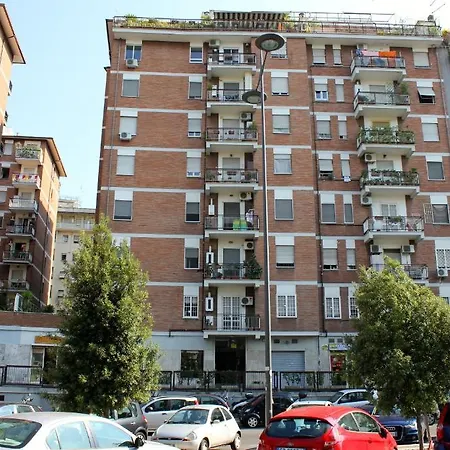 Aparthotel Tourist House