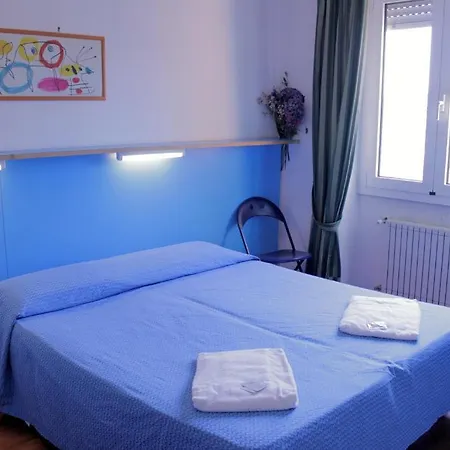 Tourist House Aparthotel Roma
