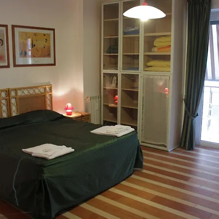 Aparthotel Tourist House