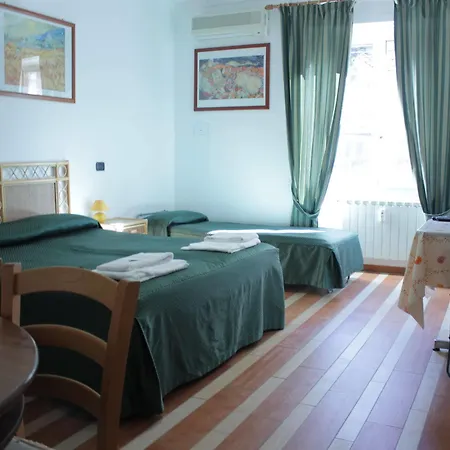 Tourist House Roma